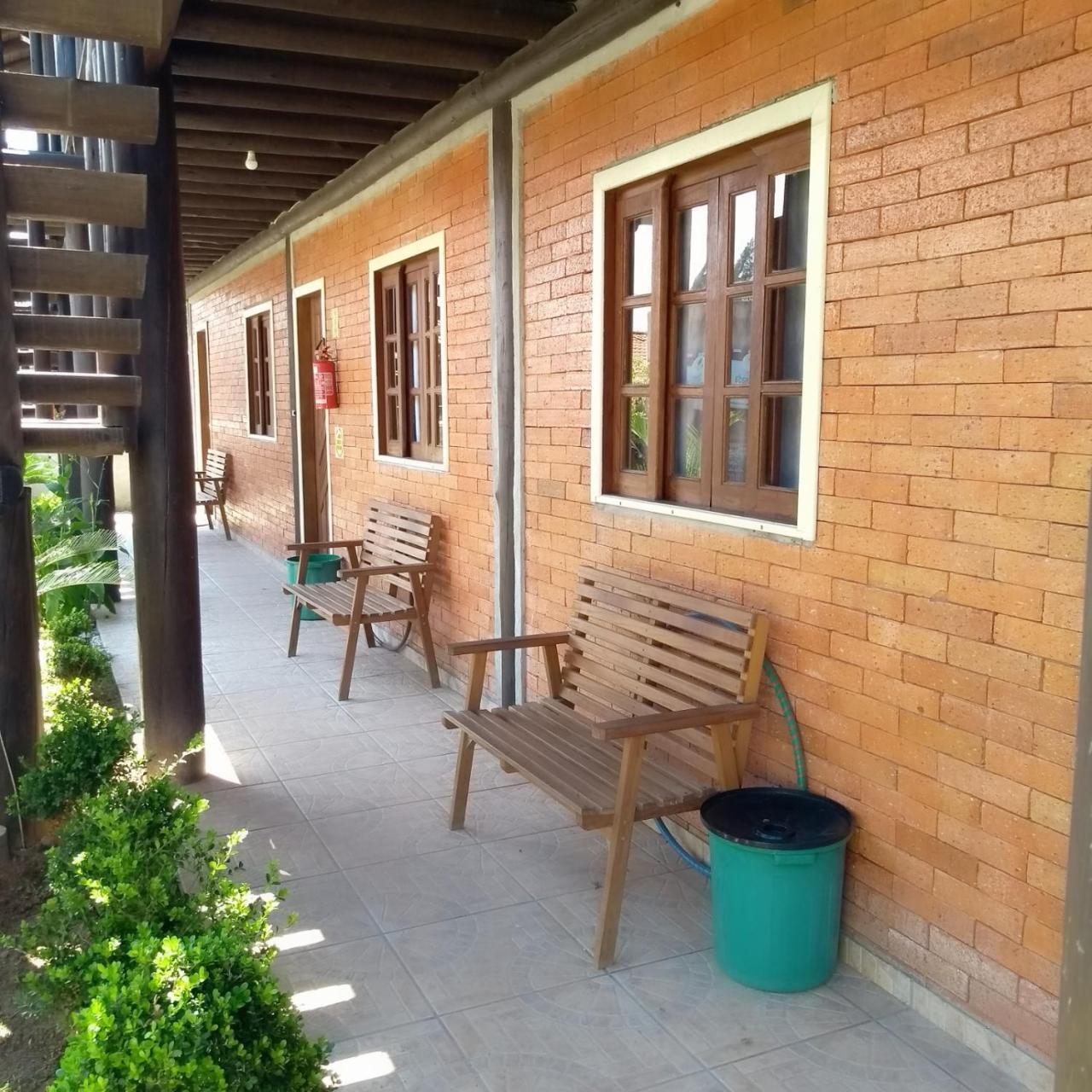 Pousada Familia Do Rosa Imbituba Exterior photo